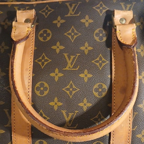 Louis Vuitton Monogram Canvas Travel Bag - Picture 2 of 16